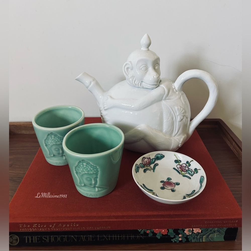 Vintage White Monkey Teapot with Pair of Buddha Tao Cups